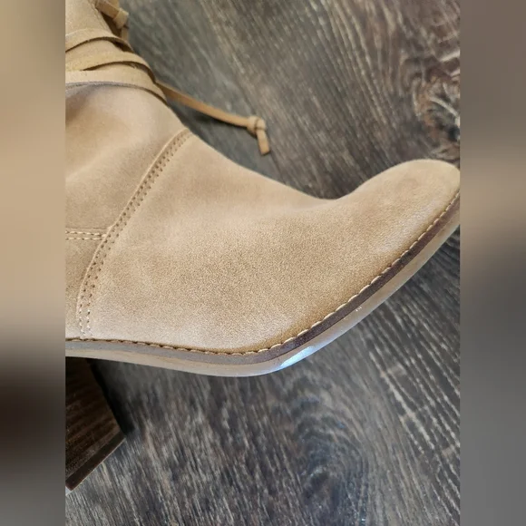 NWT TOMS Mila Toffee Suede Leather Boots 11 - Picture 8 of 10
